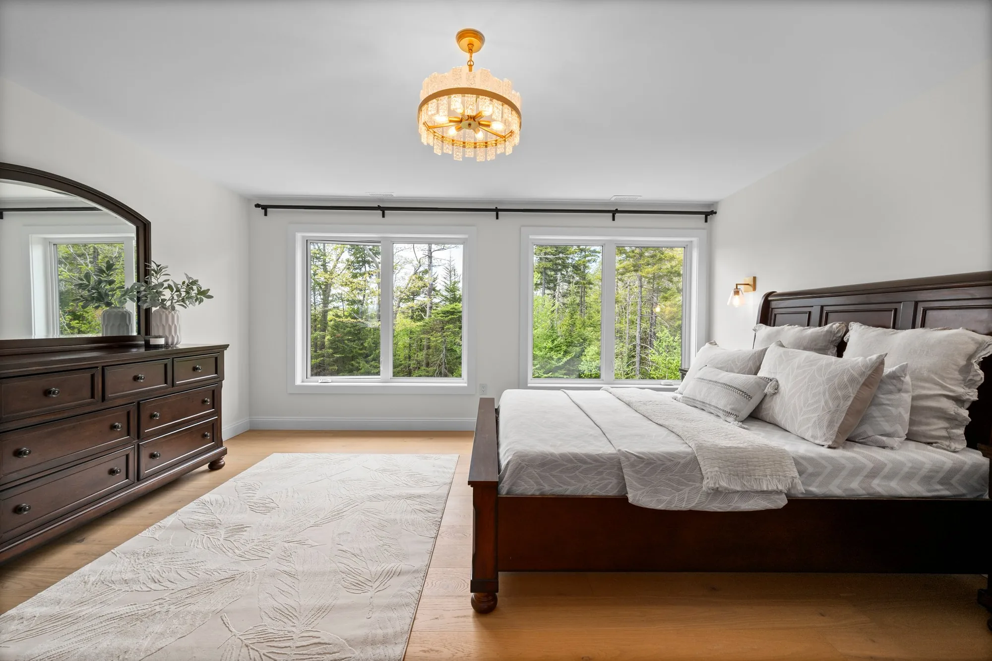 Bently Drive — Halifax interior designed by MAD Design Interiors (photo 8 of 9)