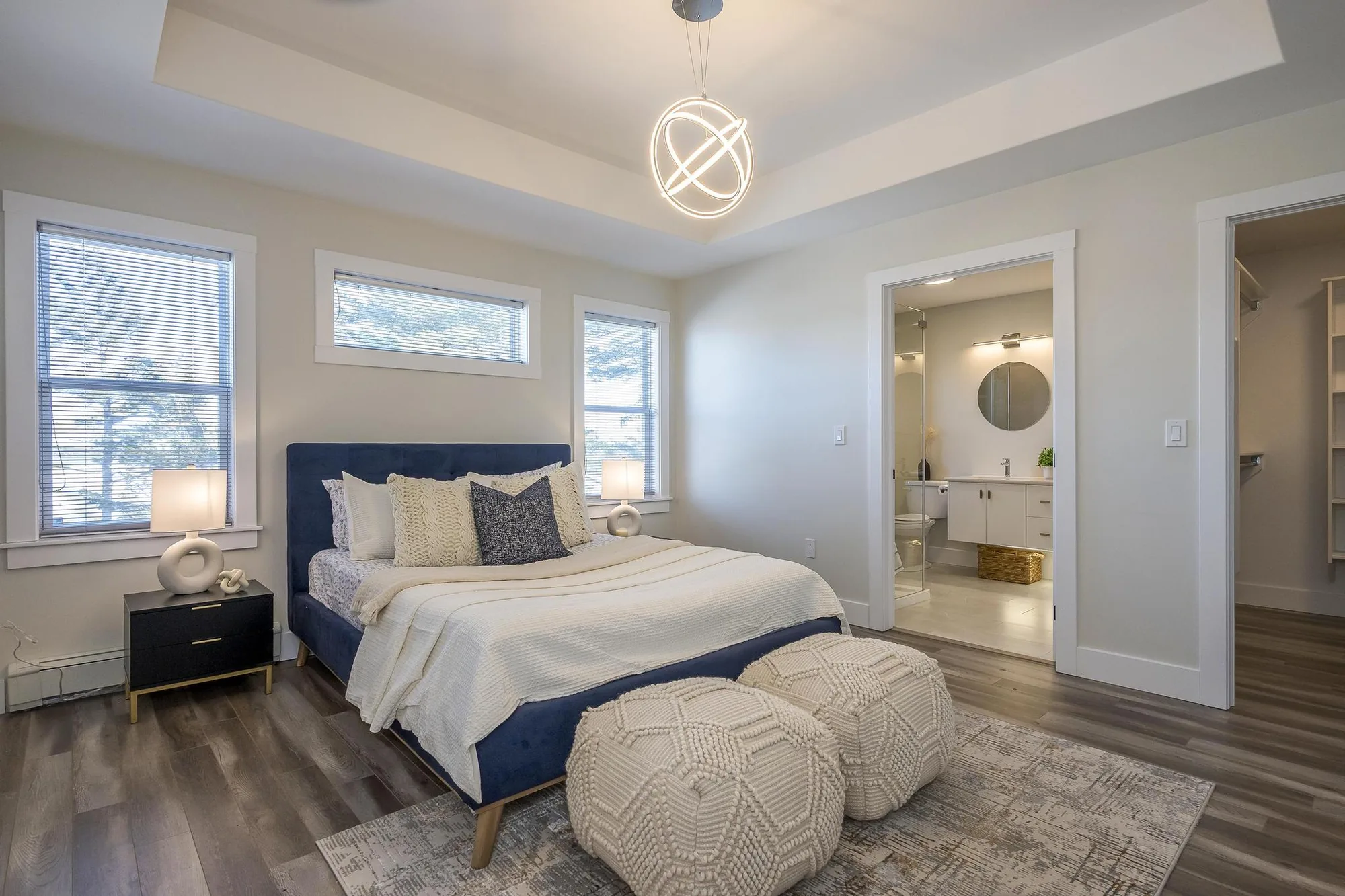 Elizabeth Doane Drive — Halifax interior designed by MAD Design Interiors (photo 9 of 10)