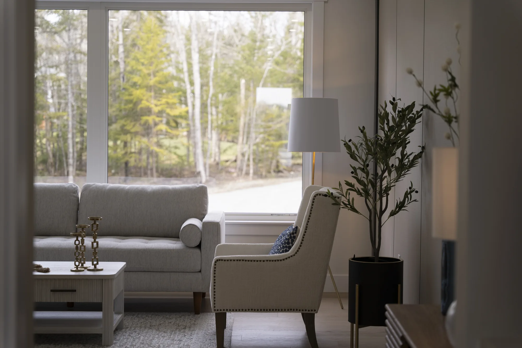 McCabe Lake Drive — Halifax interior designed by MAD Design Interiors (photo 9 of 18)