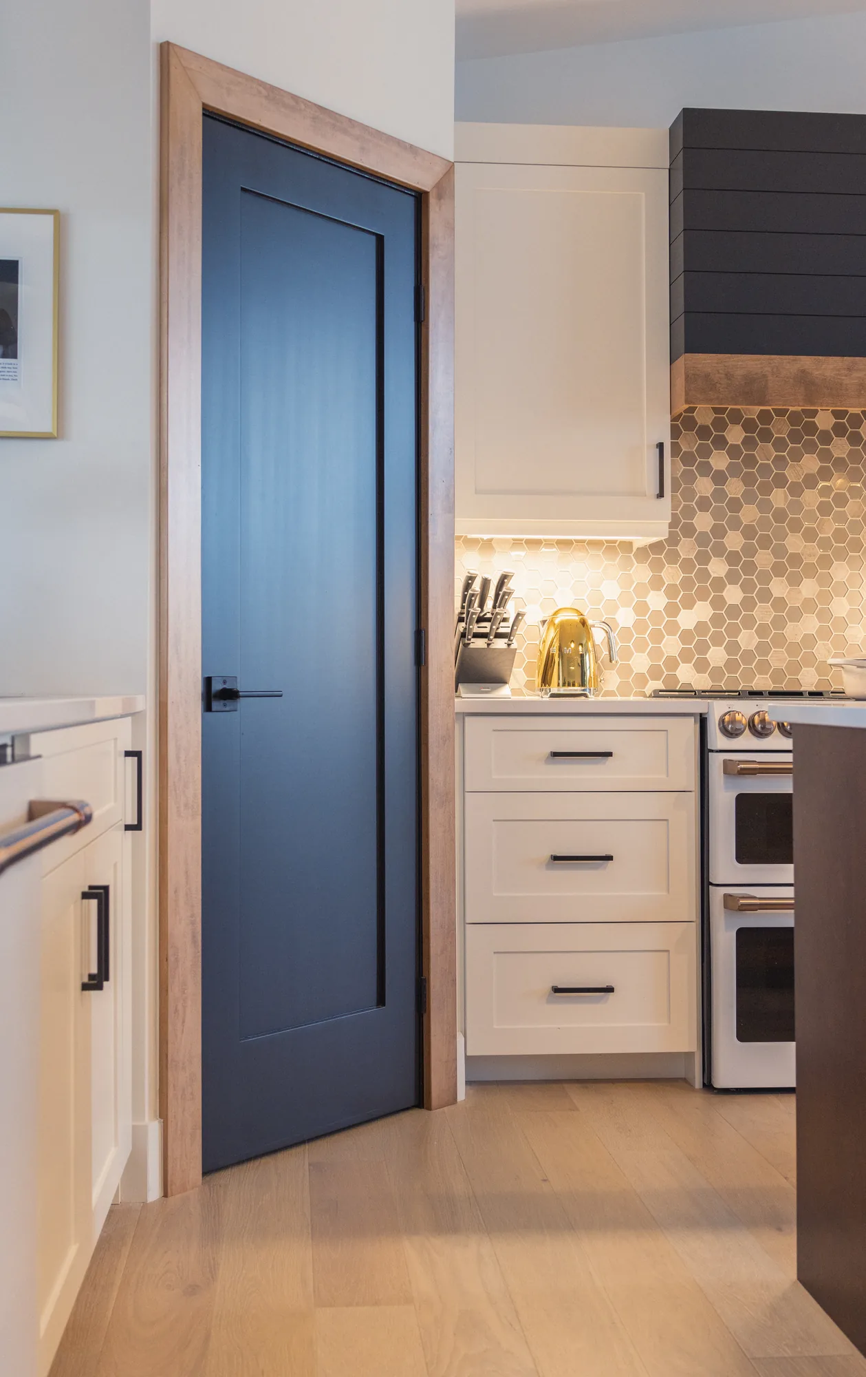 Olive Avenue — Halifax interior designed by MAD Design Interiors (photo 12 of 12)