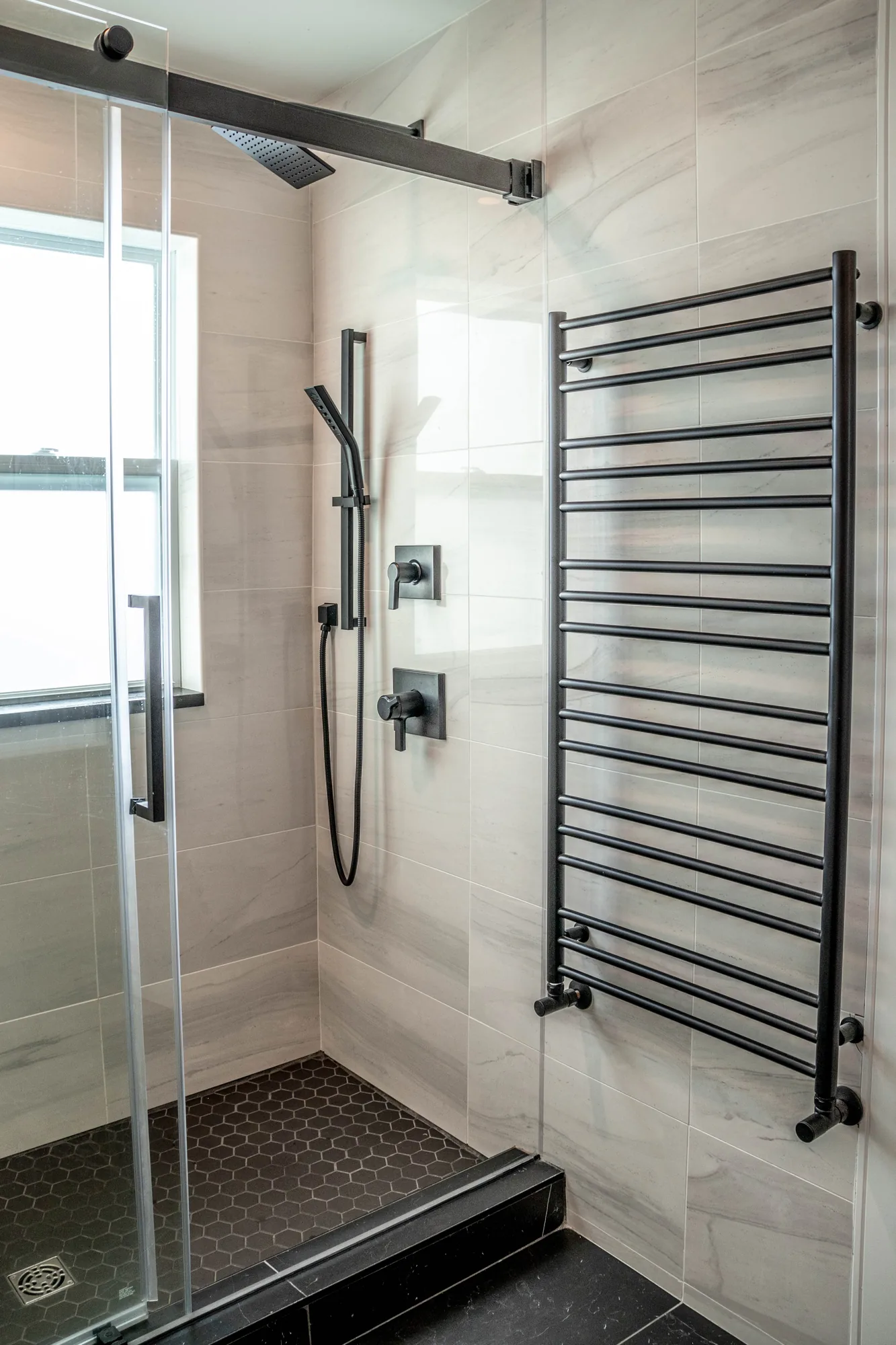 Spinnaker Drive — Halifax interior designed by MAD Design Interiors (photo 2 of 9)